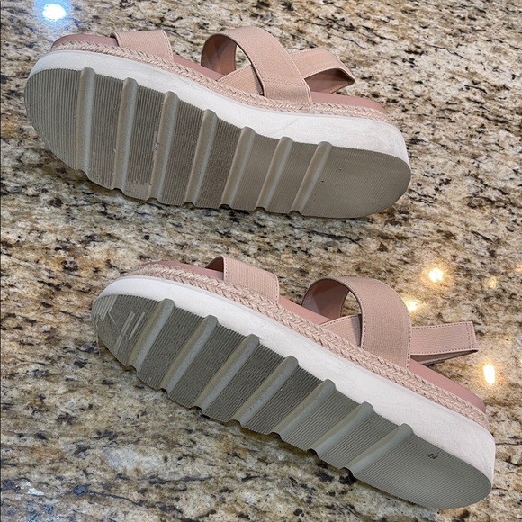 Madden Girl Blush Sandals - Picture 6 of 6